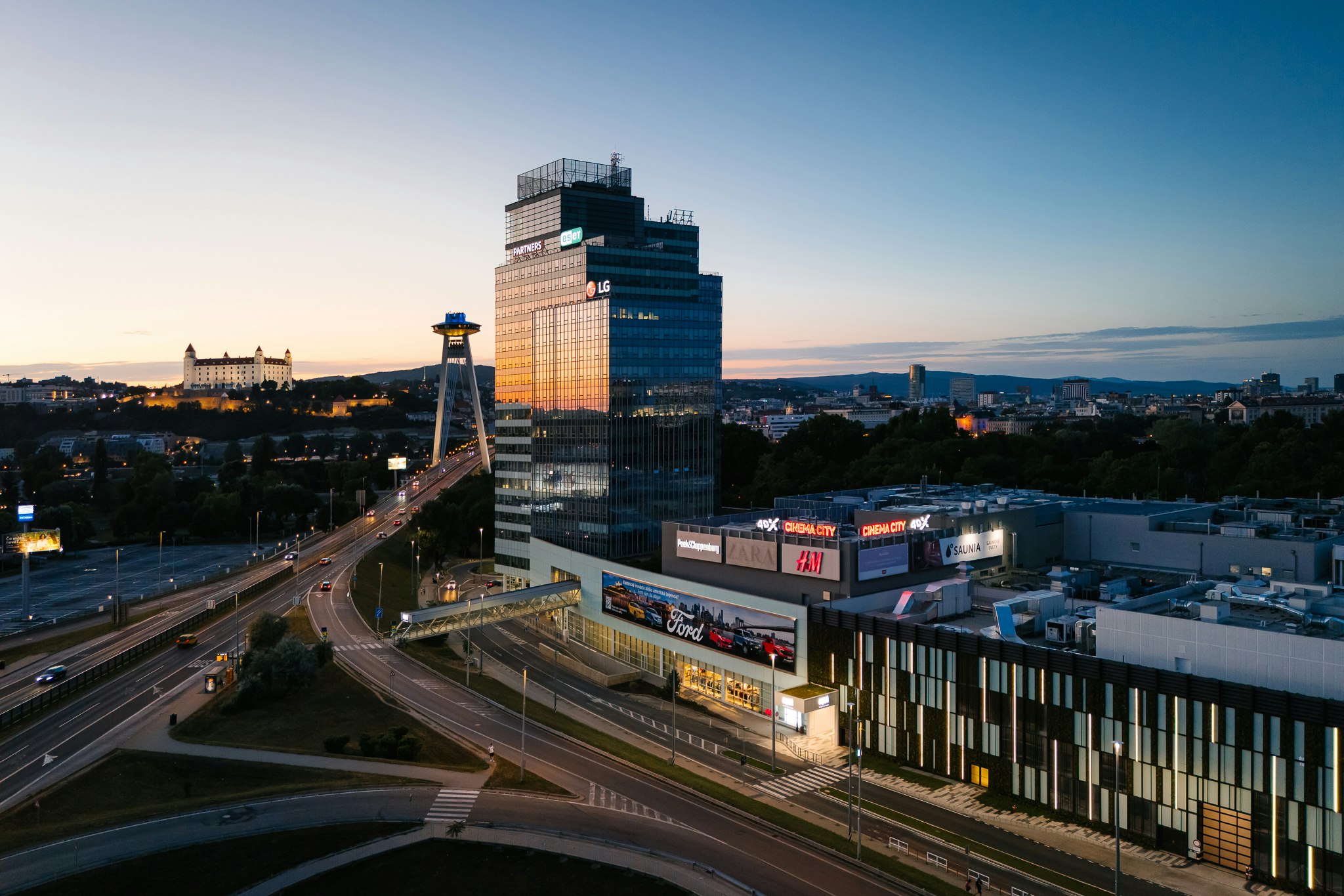 The Slovak Market Is Growing. Agency Trust Is Not.